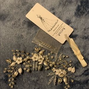 Vine Silver and Crystal Bridal headpiece with hair pins. NWOT